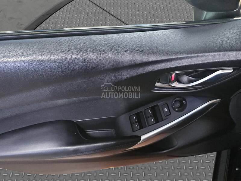 Mazda 6 ODLIČAN