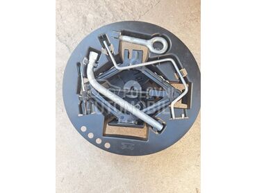 Dizalica kljuc kuka za Fiat Punto