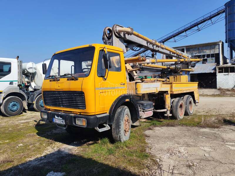 Mercedes Benz 2219 42