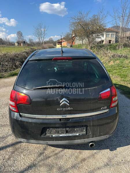 Citroen C3 -  kompletan auto u delovima