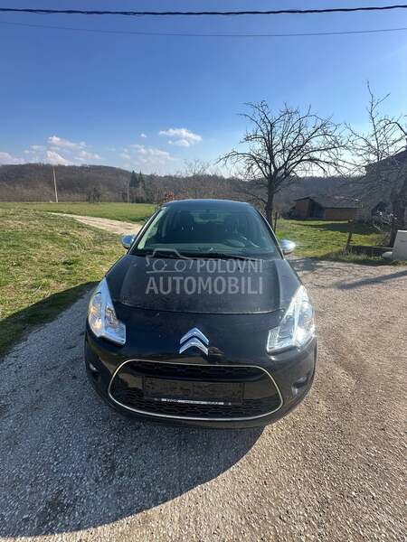 Citroen C3 -  kompletan auto u delovima
