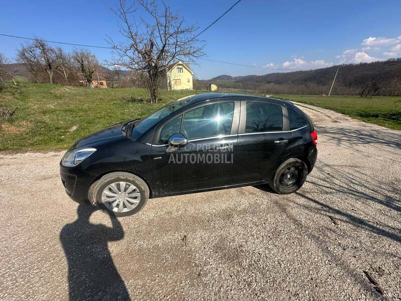 Citroen C3 -  kompletan auto u delovima