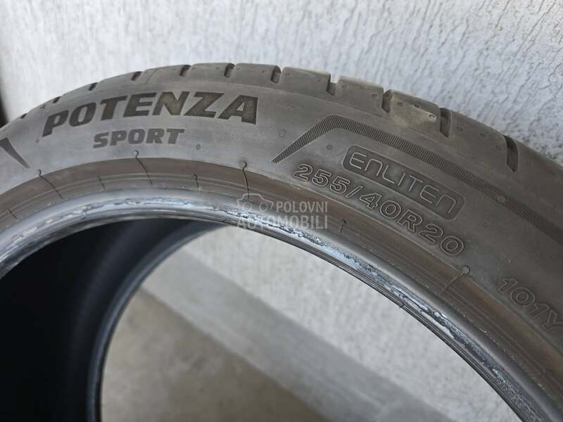 Bridgestone 255/40 R20 Letnja