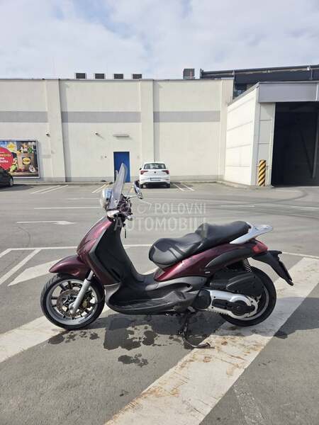Piaggio Beverly 500 HITNO