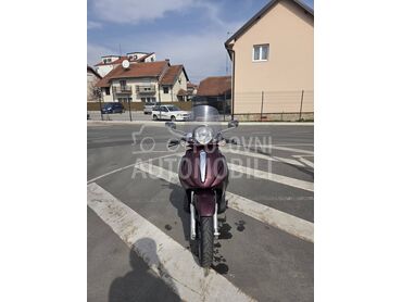 Piaggio Beverly 500 HITNO