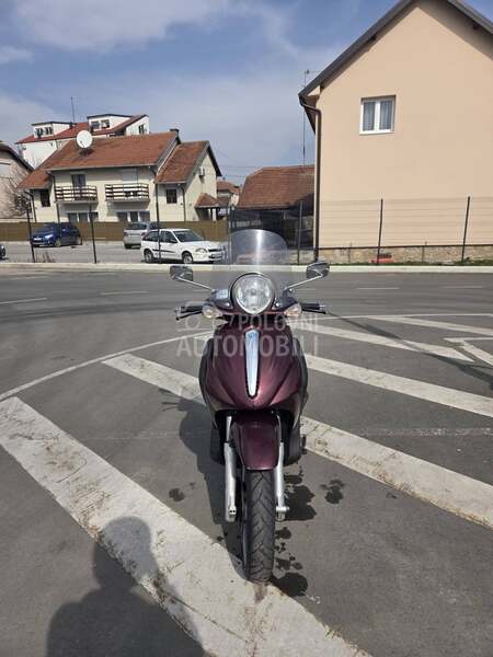 Piaggio Beverly 500 HITNO