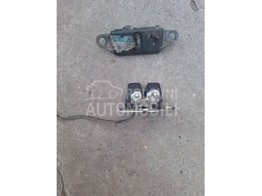 Brava gepeka za Fiat Punto od 2000. do 2010. god.