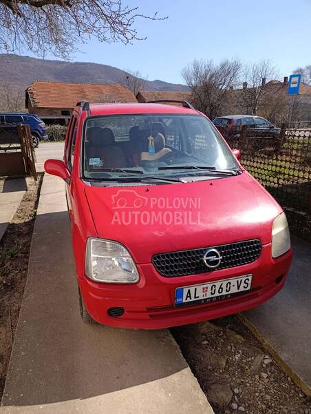 Opel Agila 1.0