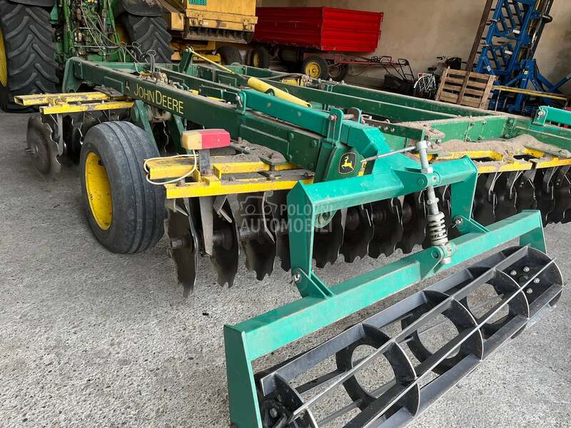 John Deere 36 tanjira