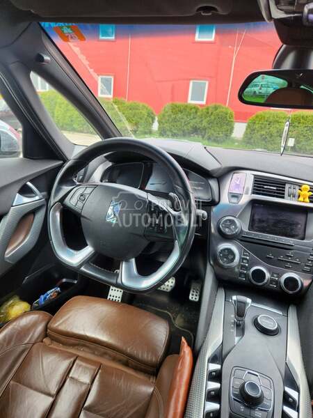 Citroen DS5 