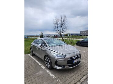 Citroen DS5 