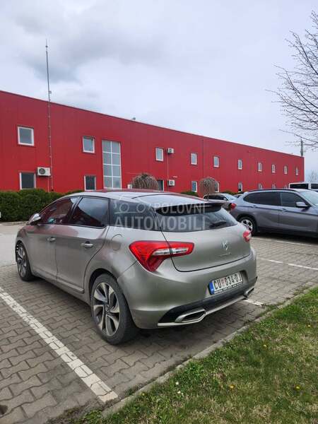 Citroen DS5 