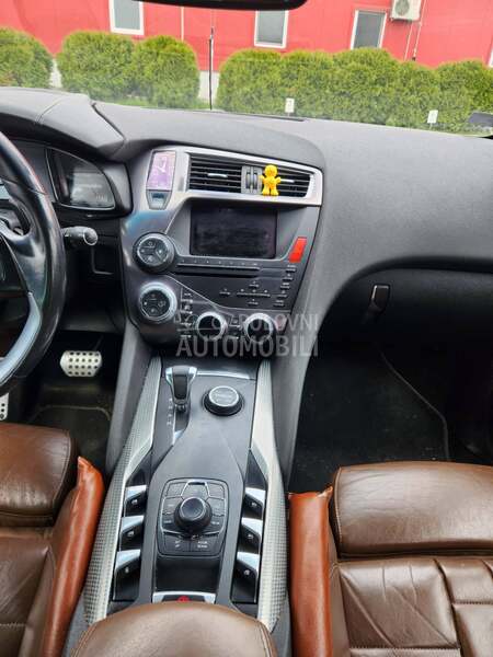 Citroen DS5 