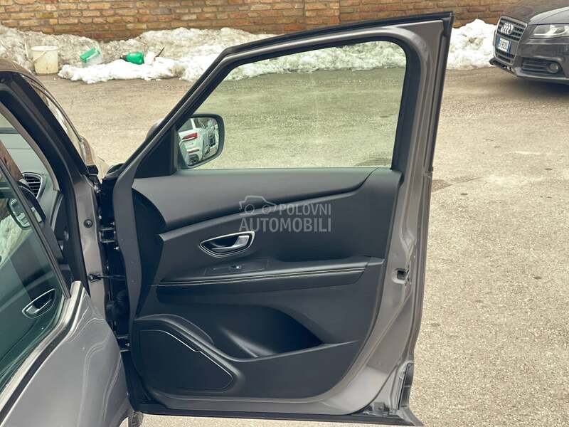 Renault Scenic DINAMIC SPORT