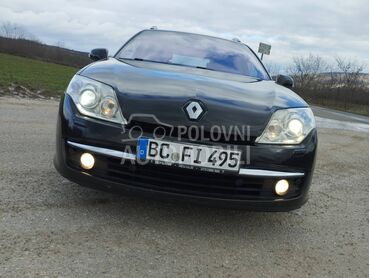 Renault Laguna Paris initiale