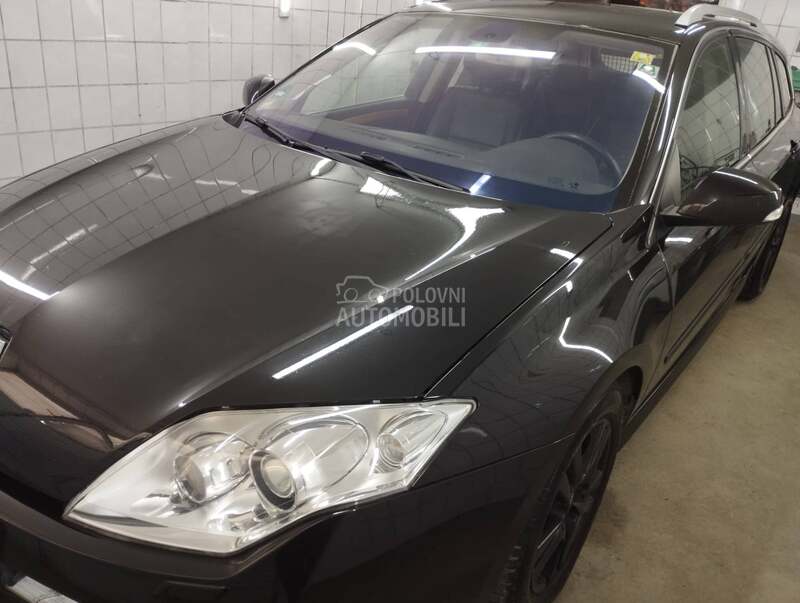 Renault Laguna Paris initiale