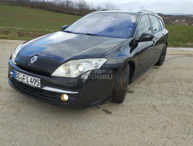 Renault Laguna Paris initiale