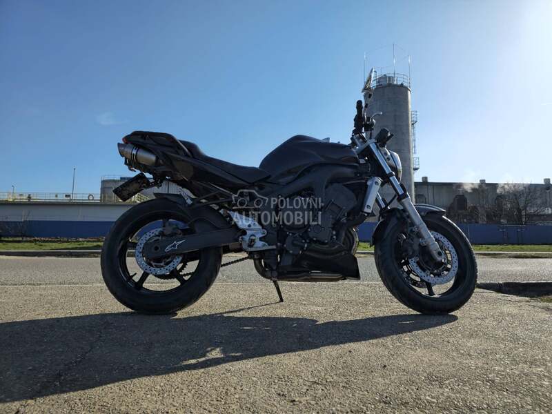 Yamaha FZ6