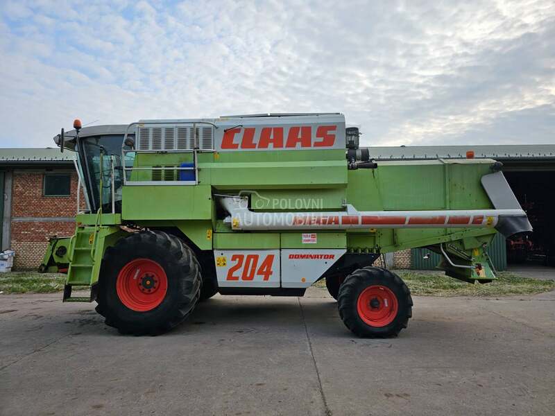 Claas MEGA 204