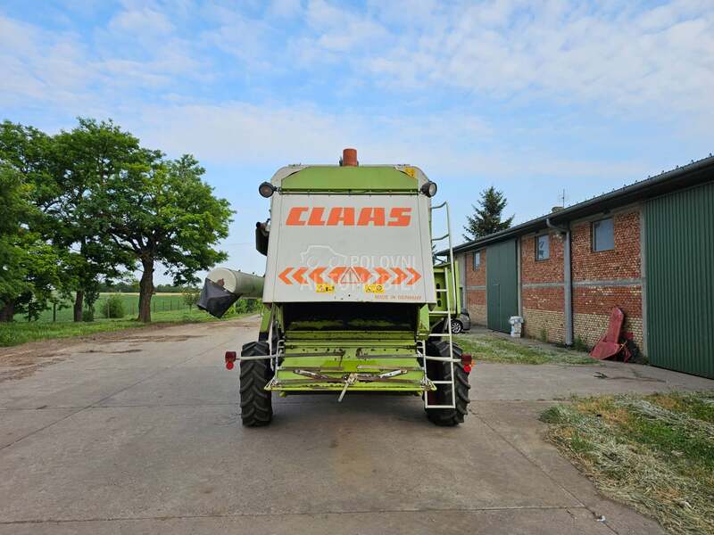 Claas MEGA 204