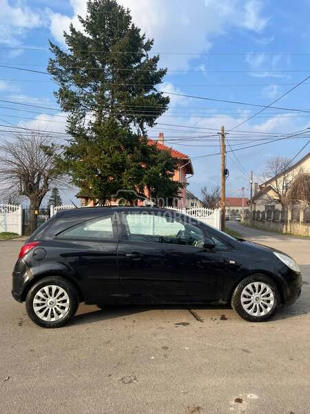 Opel Corsa D 