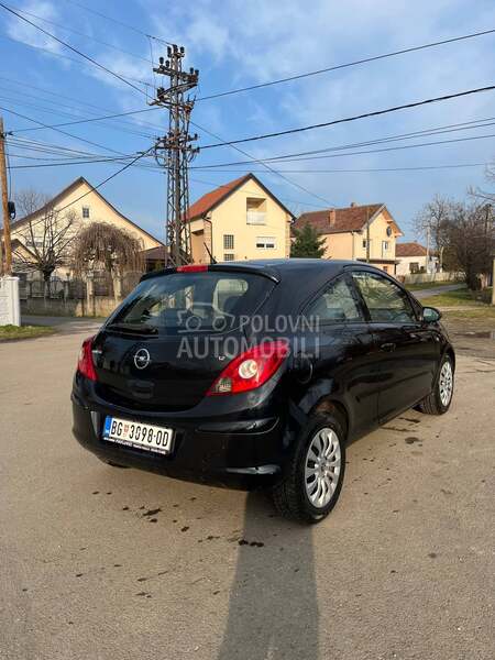 Opel Corsa D 