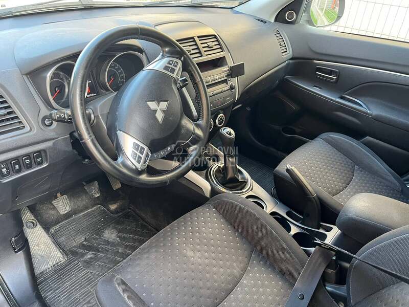 Mitsubishi ASX 