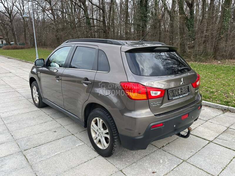 Mitsubishi ASX 