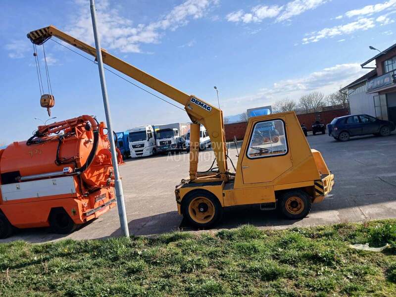 Demag V42