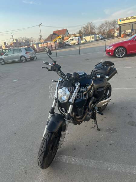 Yamaha mt03