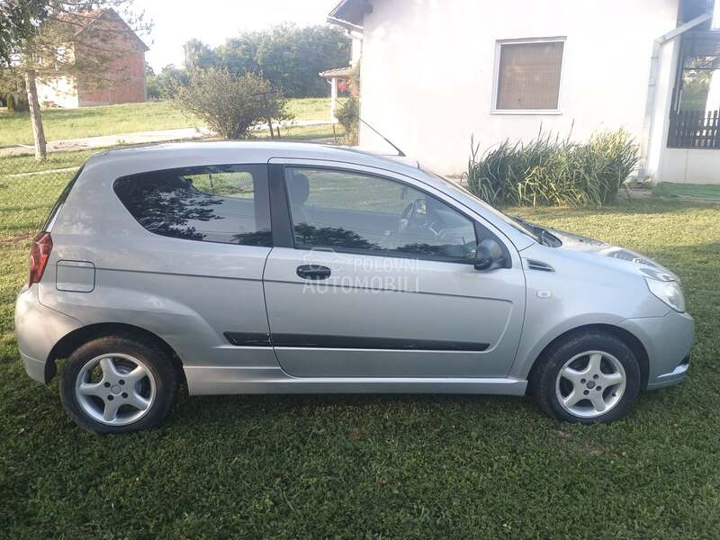 Chevrolet Aveo 