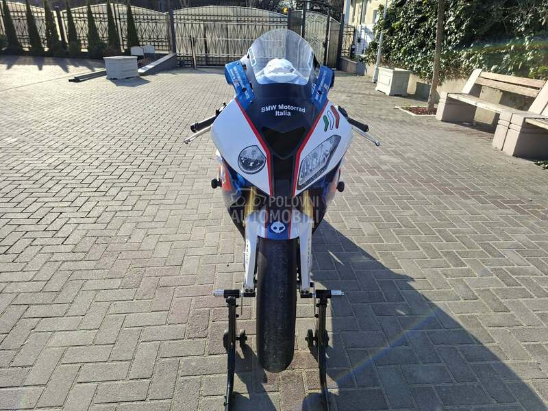 BMW S1000RR