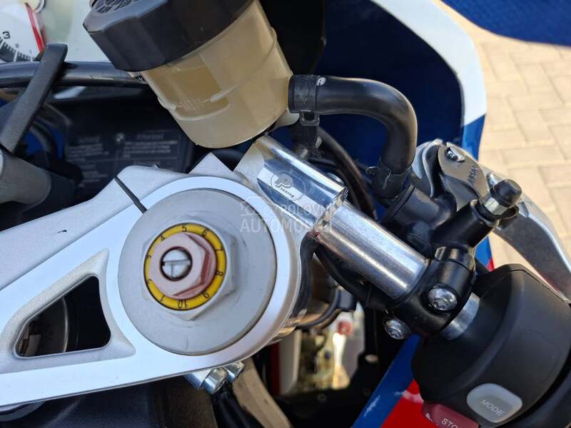 BMW S1000RR