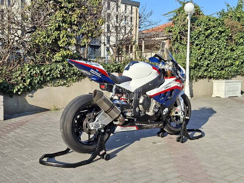 BMW S1000RR