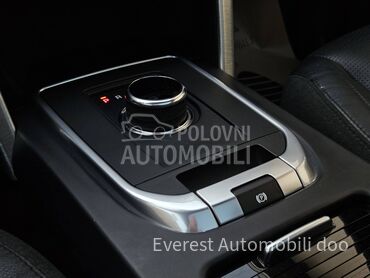 Land Rover Discovery Sport 2.0 TD4 / HSE / 4WD