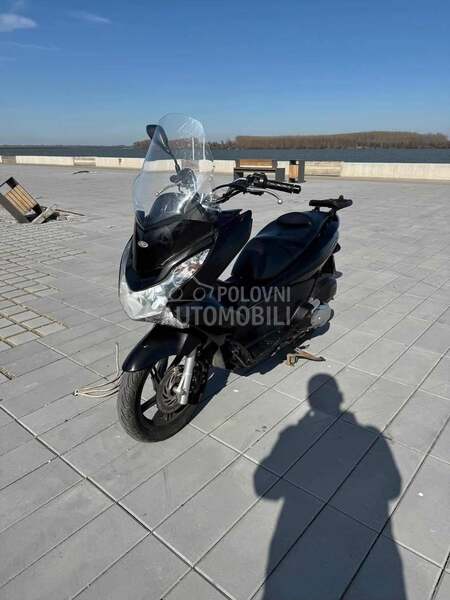 Honda pcx