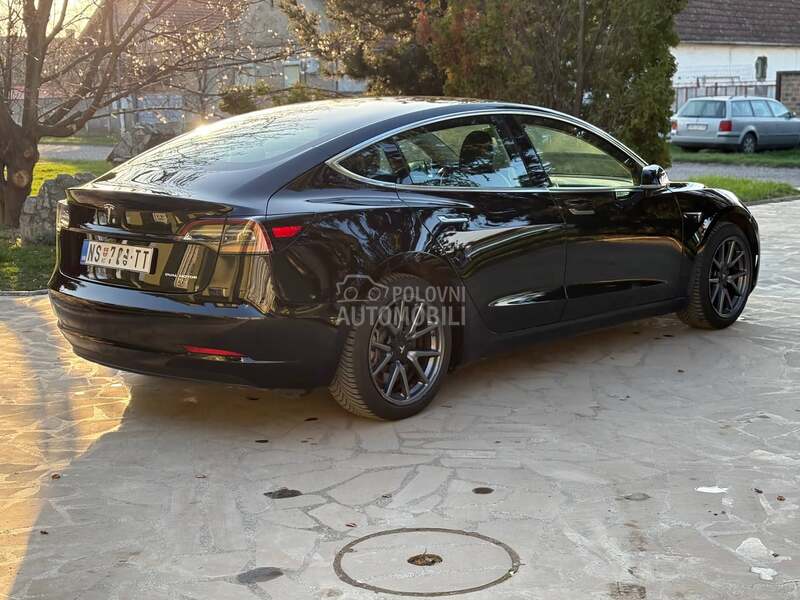 Tesla Model 3 LongRange DualMotor