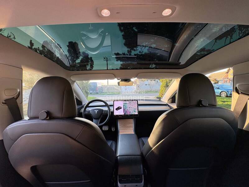 Tesla Model 3 LongRange DualMotor