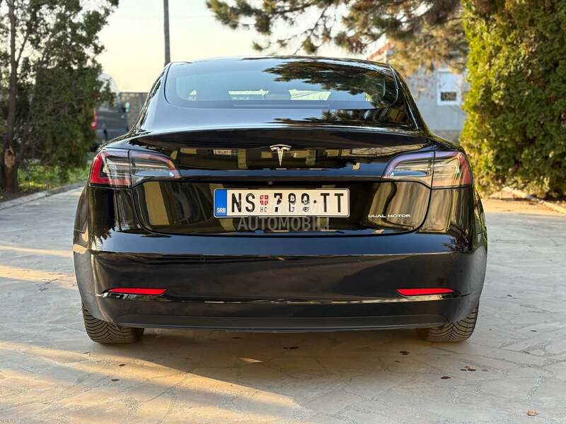 Tesla Model 3 LongRange DualMotor