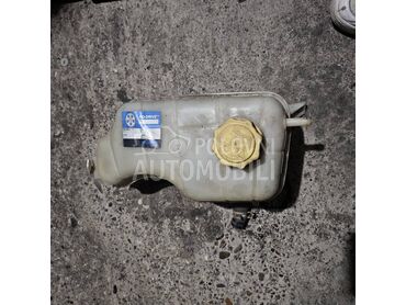 Posuda za antifriz za Ford Fiesta od 1995. do 2002. god.