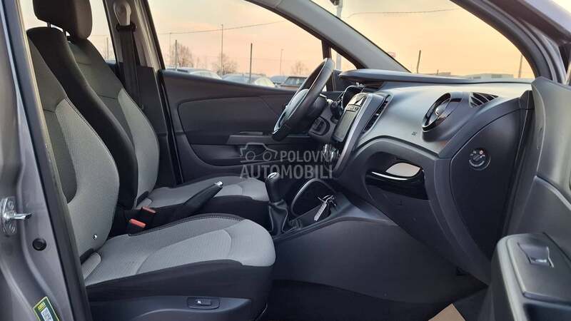 Renault Captur P R E M I U M