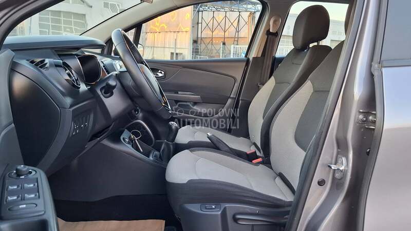 Renault Captur P R E M I U M