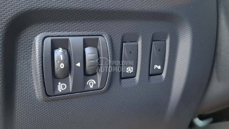 Renault Captur P R E M I U M