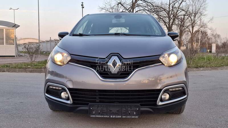Renault Captur P R E M I U M
