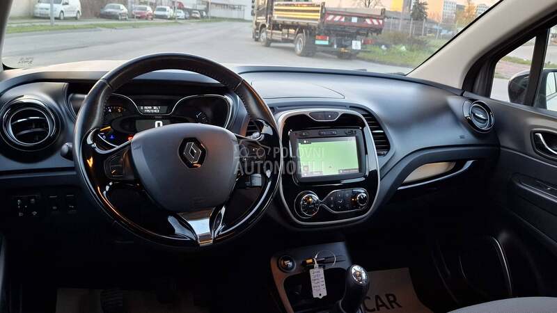 Renault Captur P R E M I U M