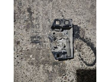 Brava haube za Ford Fiesta od 1995. do 2002. god.