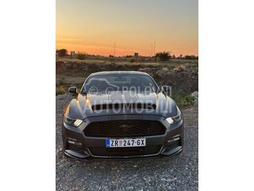 Ford Mustang 3.7 V6