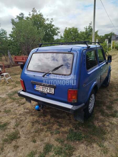 Lada Niva 