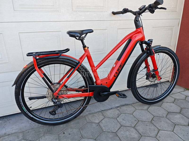 Cube Kathmandu Bosch