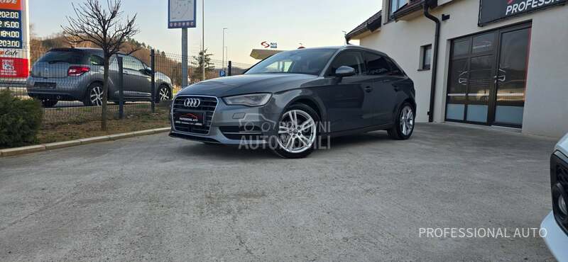Audi A3 Matrix/Pano/Dsg/ACC